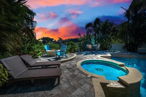 110 Carlyle Circle Palm Harbor FL 34683