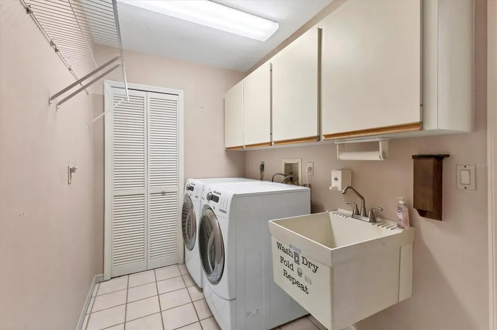 228 Rotonda Circle Rotonda West FL 33947