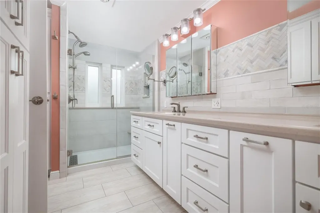 706 E Starboard Avenue Edgewater FL 32141