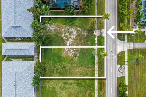 821 W Marion Avenue Punta Gorda FL 33950