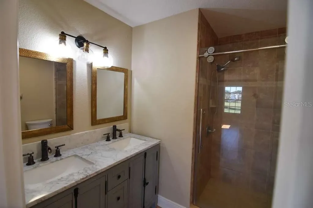 3233 Hickory Tree Road St Cloud FL 34772