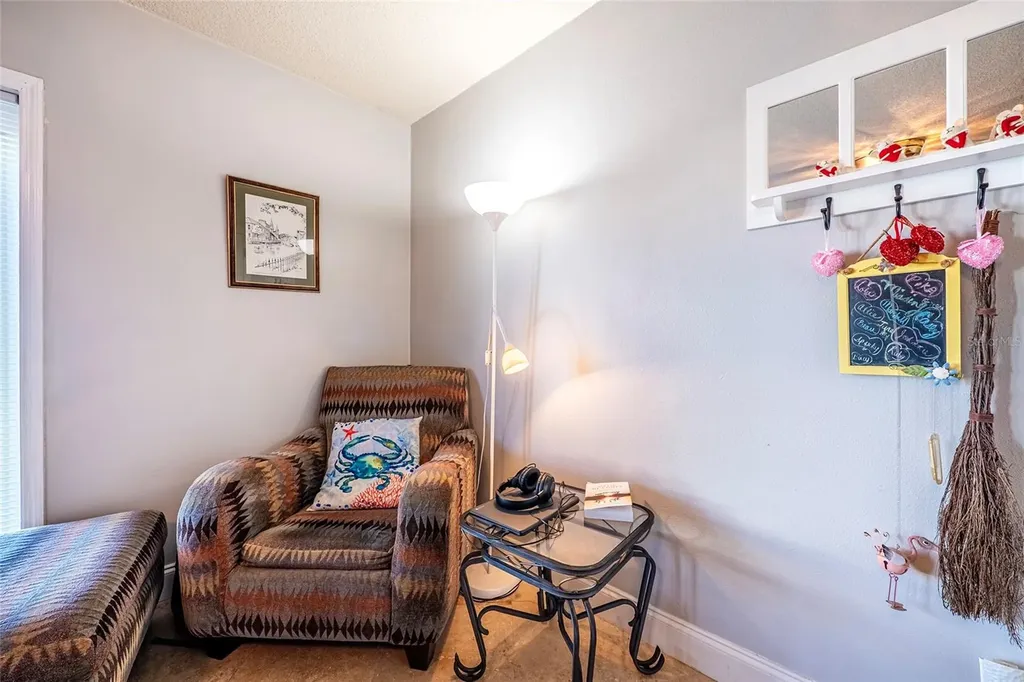 5176 Salmon Drive SE St Petersburg FL 33705