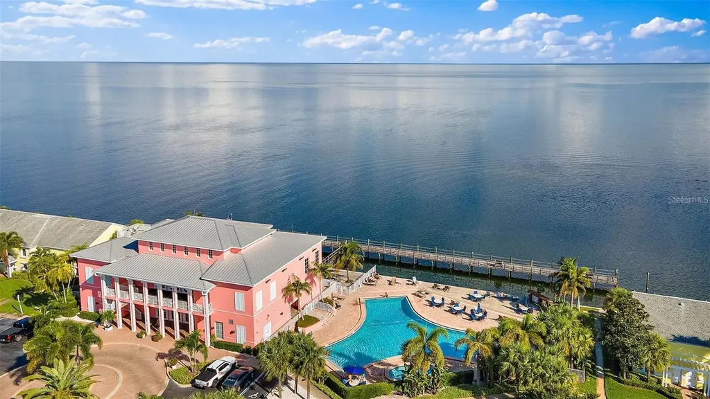 5176 Salmon Drive SE St Petersburg FL 33705