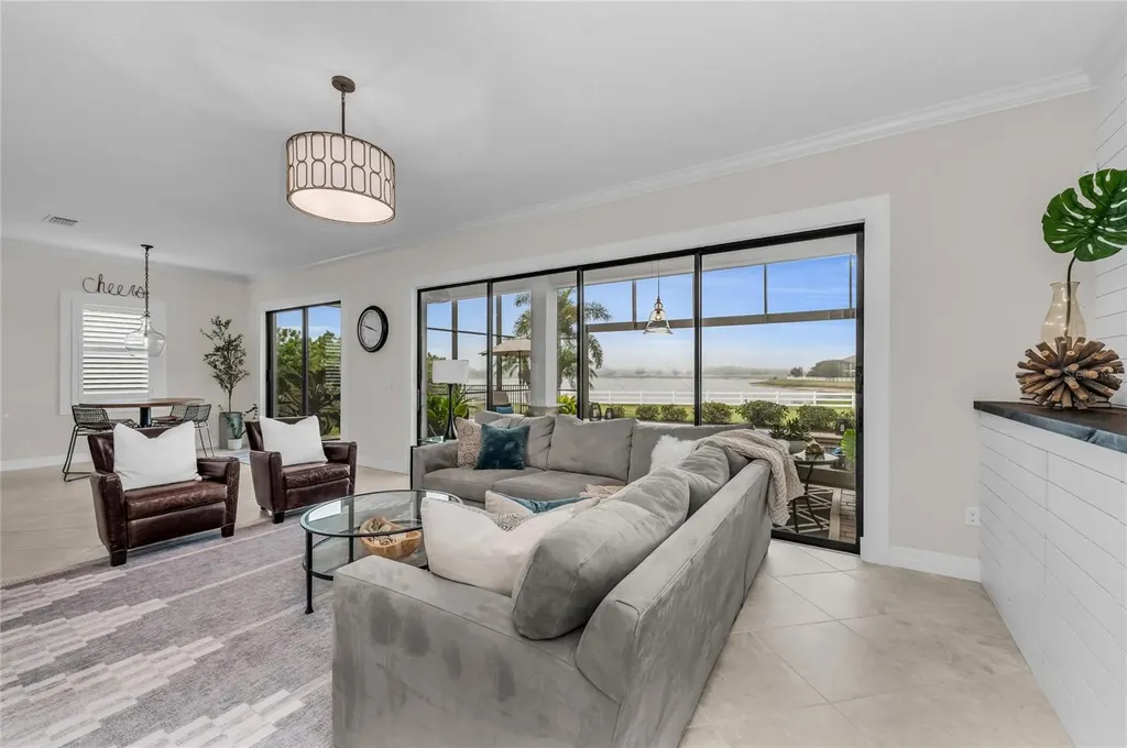 5626 Nectar Cove Bradenton FL 34211