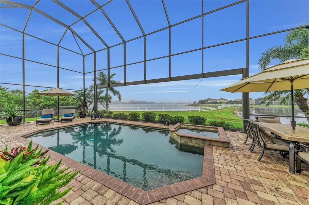 5626 Nectar Cove Bradenton FL 34211