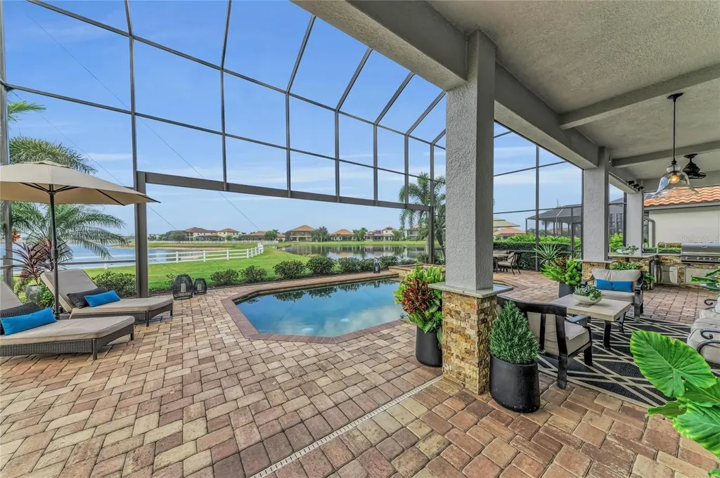 5626 Nectar Cove Bradenton FL 34211