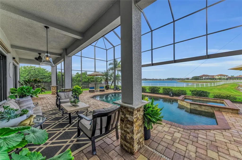 5626 Nectar Cove Bradenton FL 34211