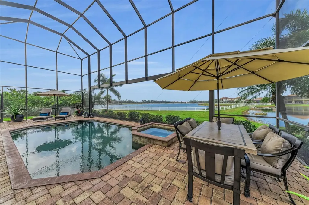 5626 Nectar Cove Bradenton FL 34211