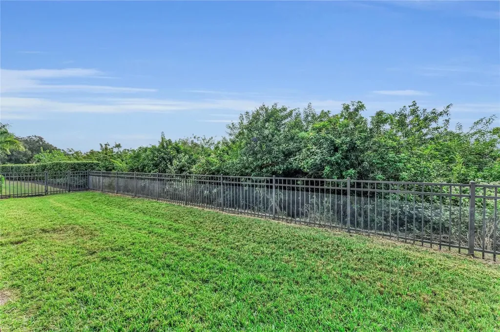 5626 Nectar Cove Bradenton FL 34211