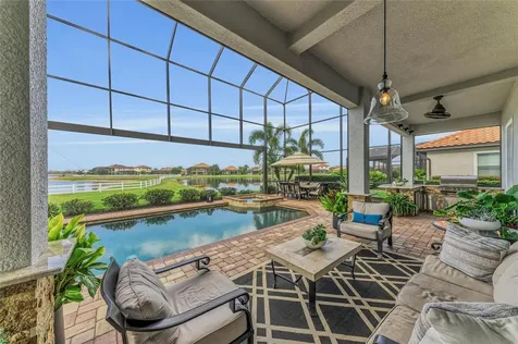 5626 Nectar Cove Bradenton FL 34211