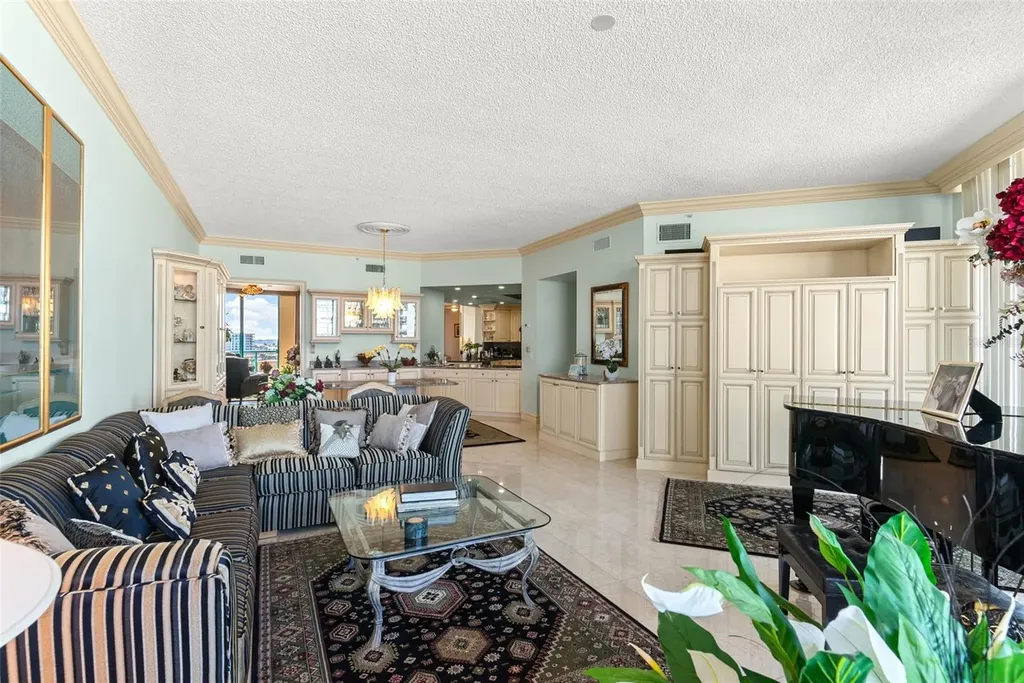 1560 Gulf Boulevard Clearwater Beach FL 33767