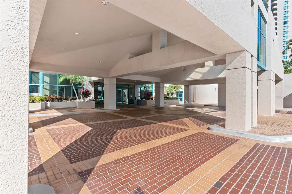 1560 Gulf Boulevard Clearwater Beach FL 33767