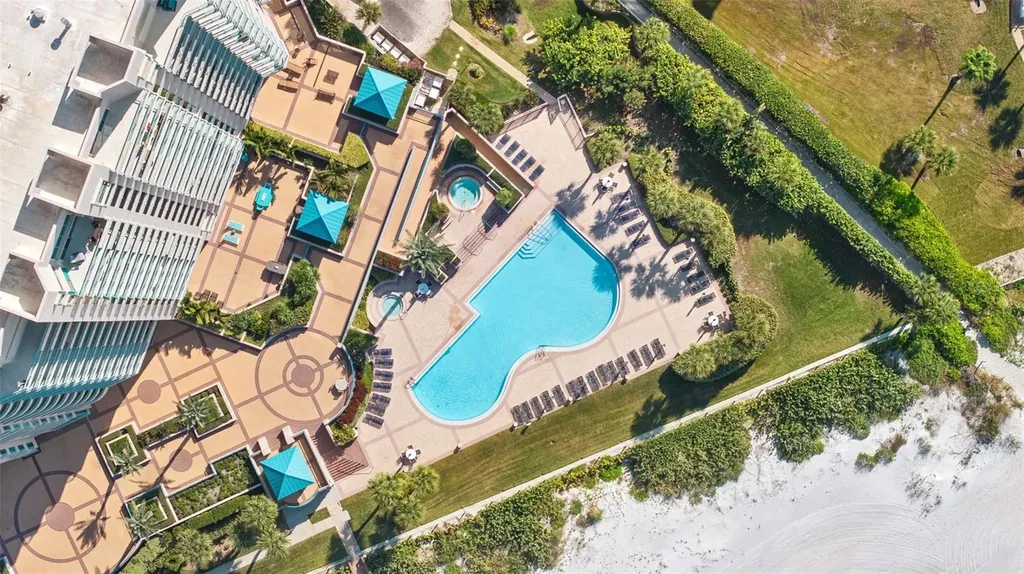 1560 Gulf Boulevard Clearwater Beach FL 33767