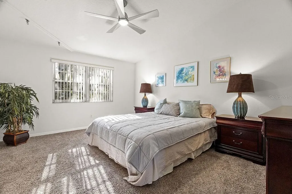 660 Spring Lake Circle Tarpon Springs FL 34688