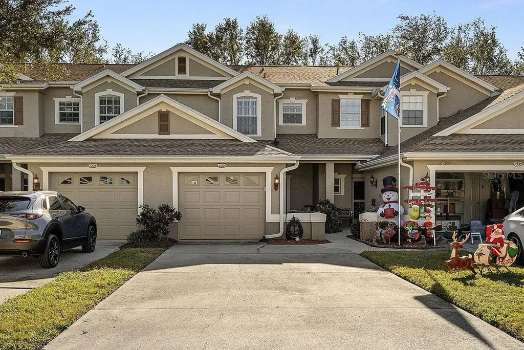 660 Spring Lake Circle Tarpon Springs FL 34688
