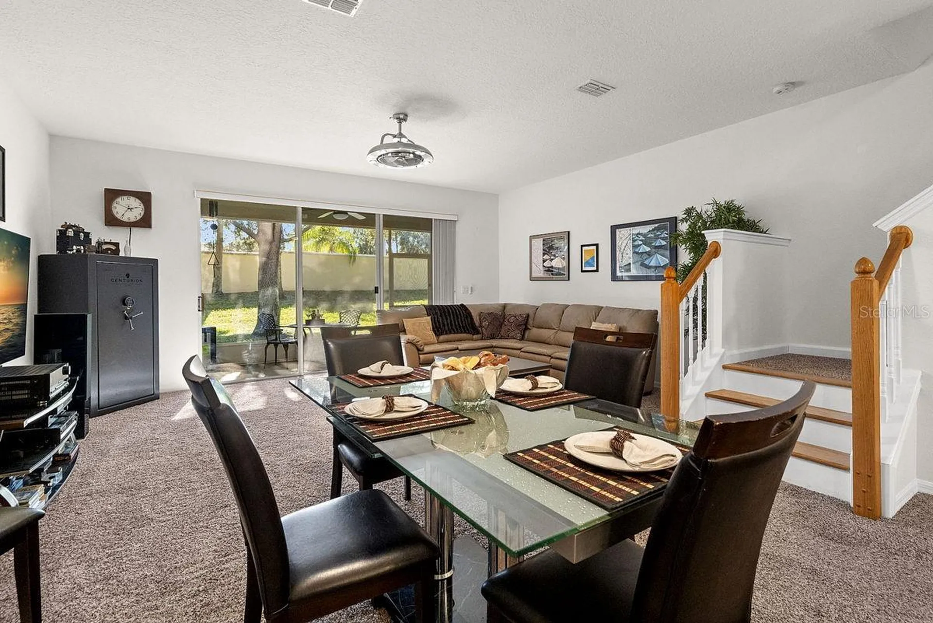 660 Spring Lake Circle Tarpon Springs FL 34688