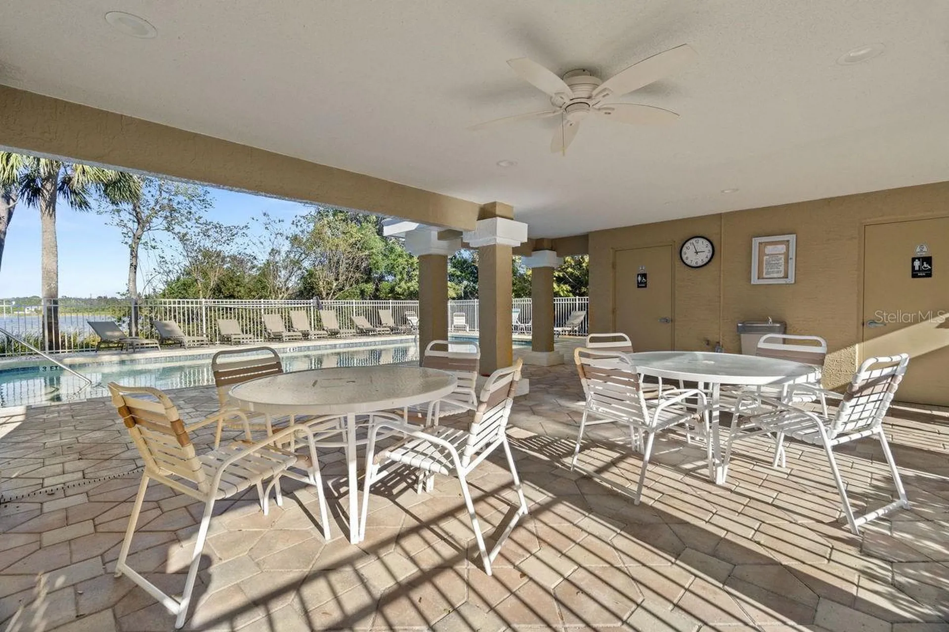 660 Spring Lake Circle Tarpon Springs FL 34688