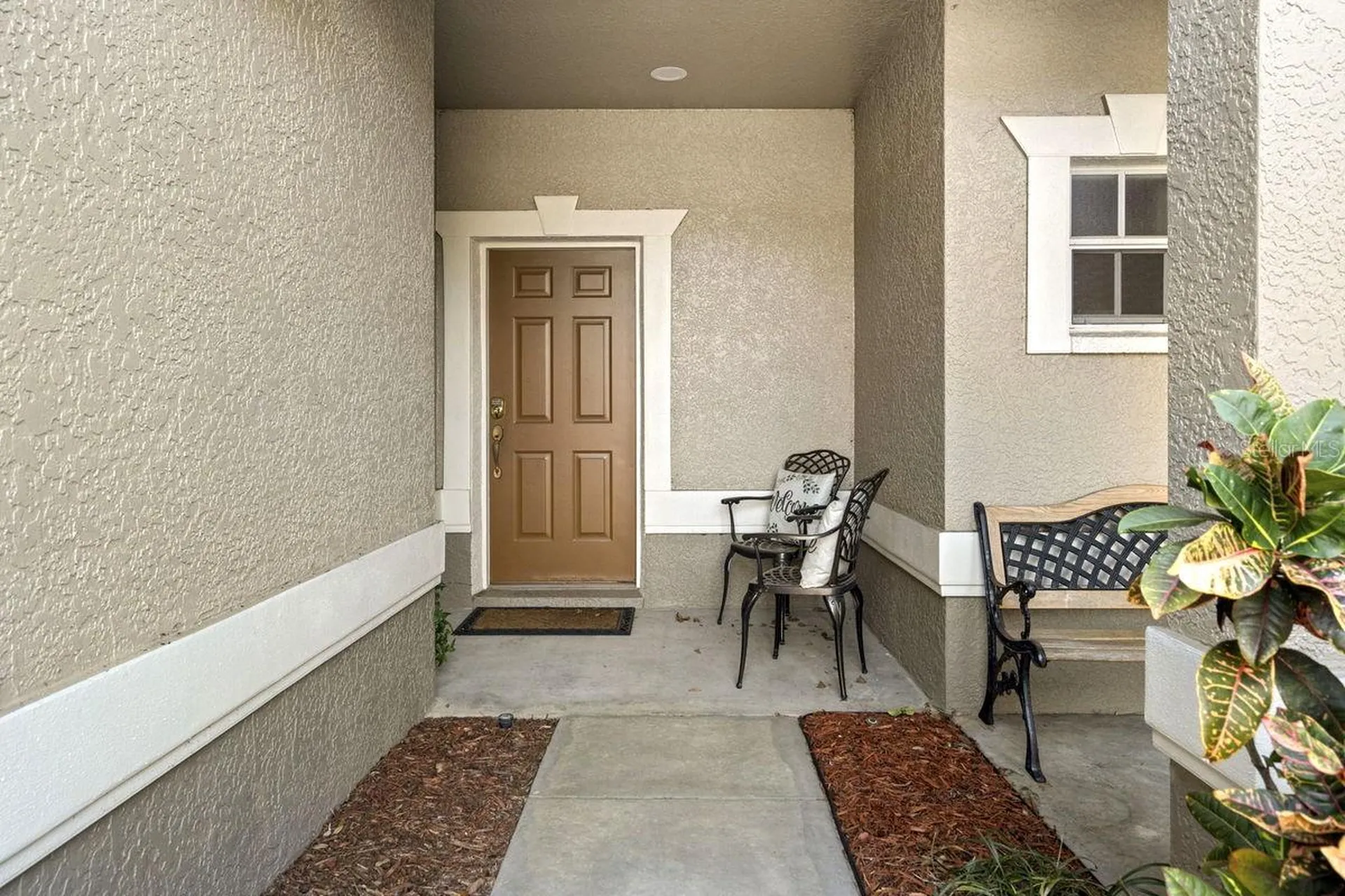 660 Spring Lake Circle Tarpon Springs FL 34688