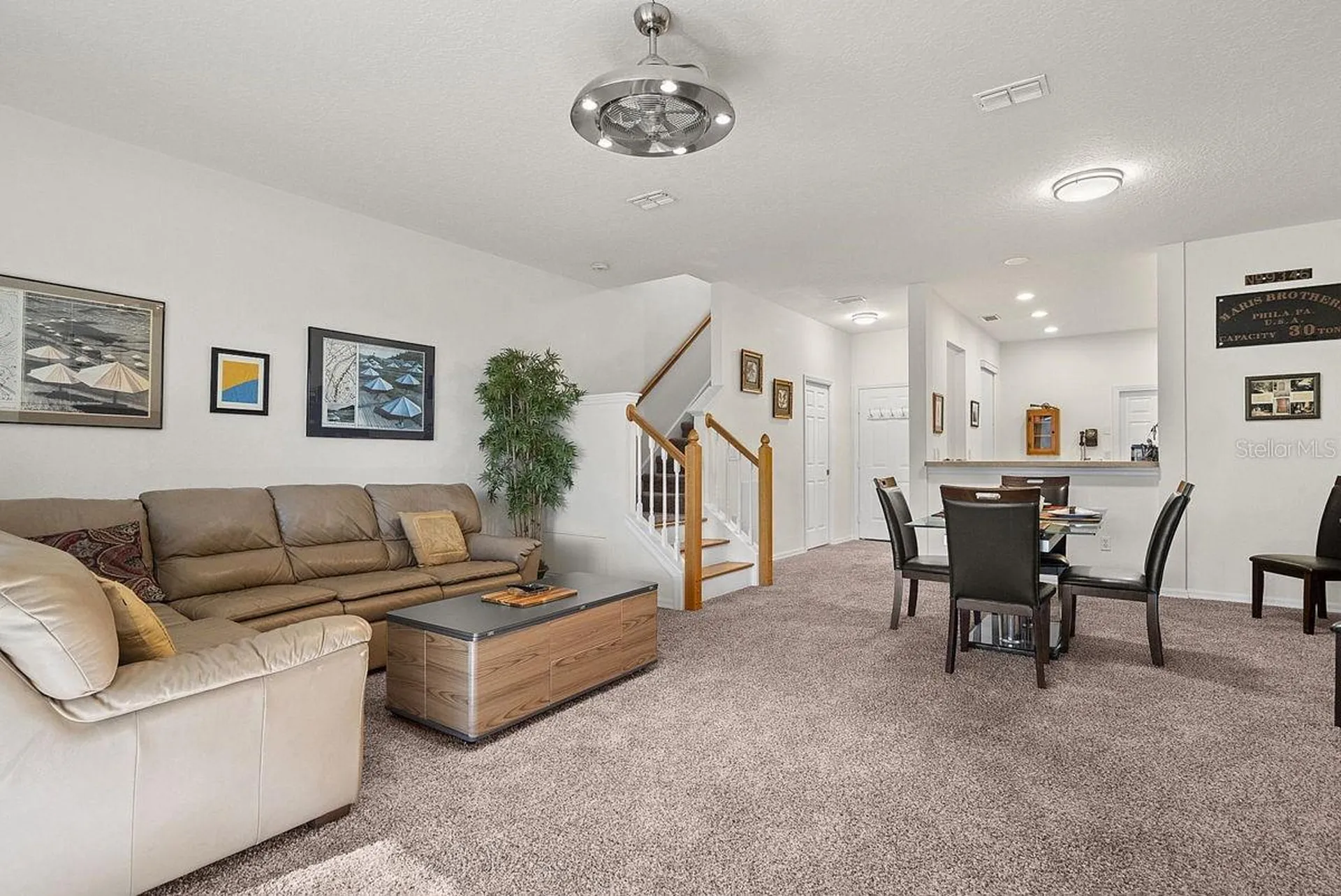 660 Spring Lake Circle Tarpon Springs FL 34688