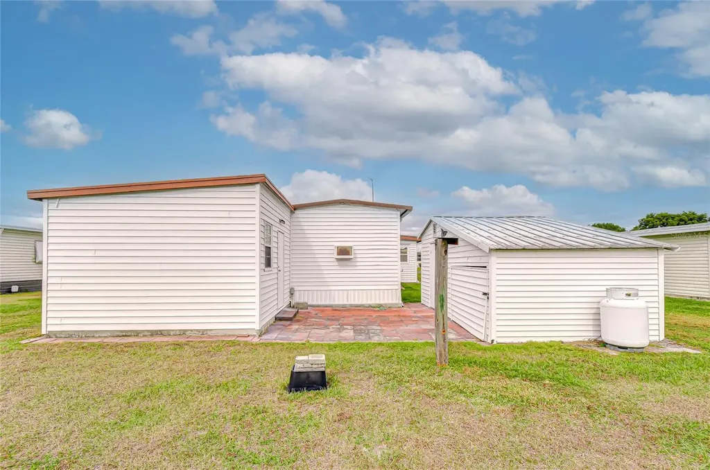 39524 Dundee Road Zephyrhills FL 33542