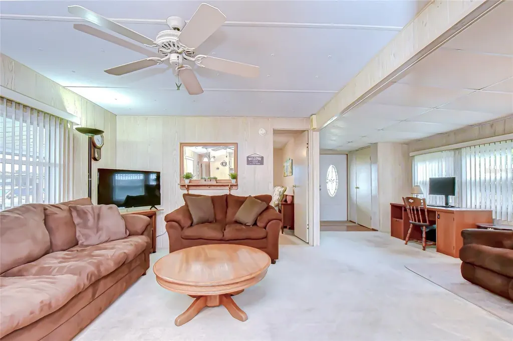 39524 Dundee Road Zephyrhills FL 33542
