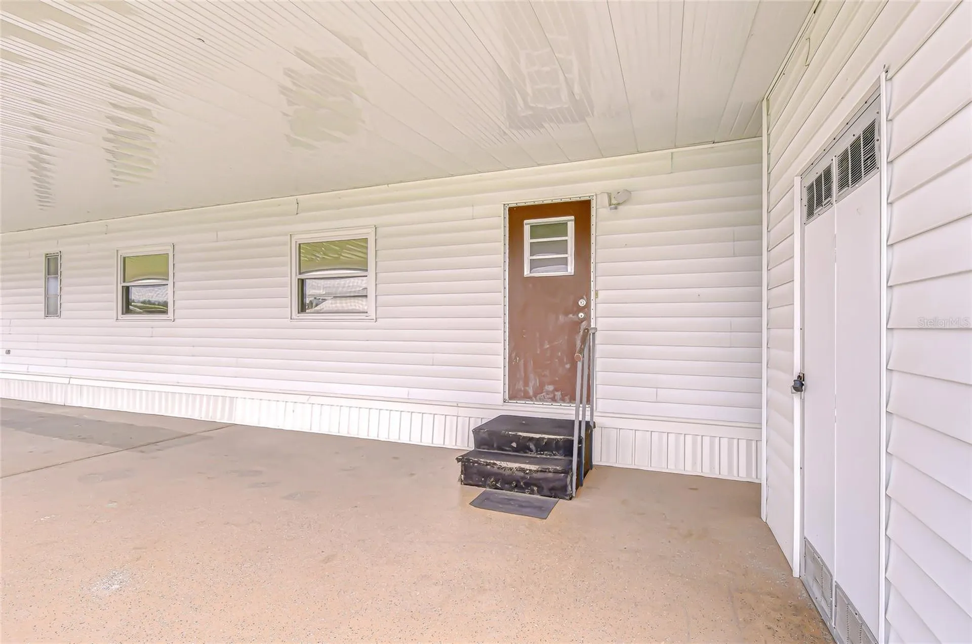 39524 Dundee Road Zephyrhills FL 33542