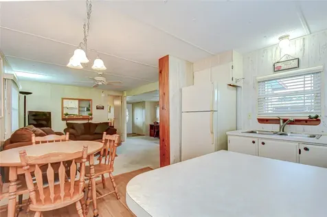39524 Dundee Road Zephyrhills FL 33542