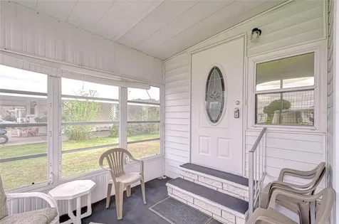 39524 Dundee Road Zephyrhills FL 33542
