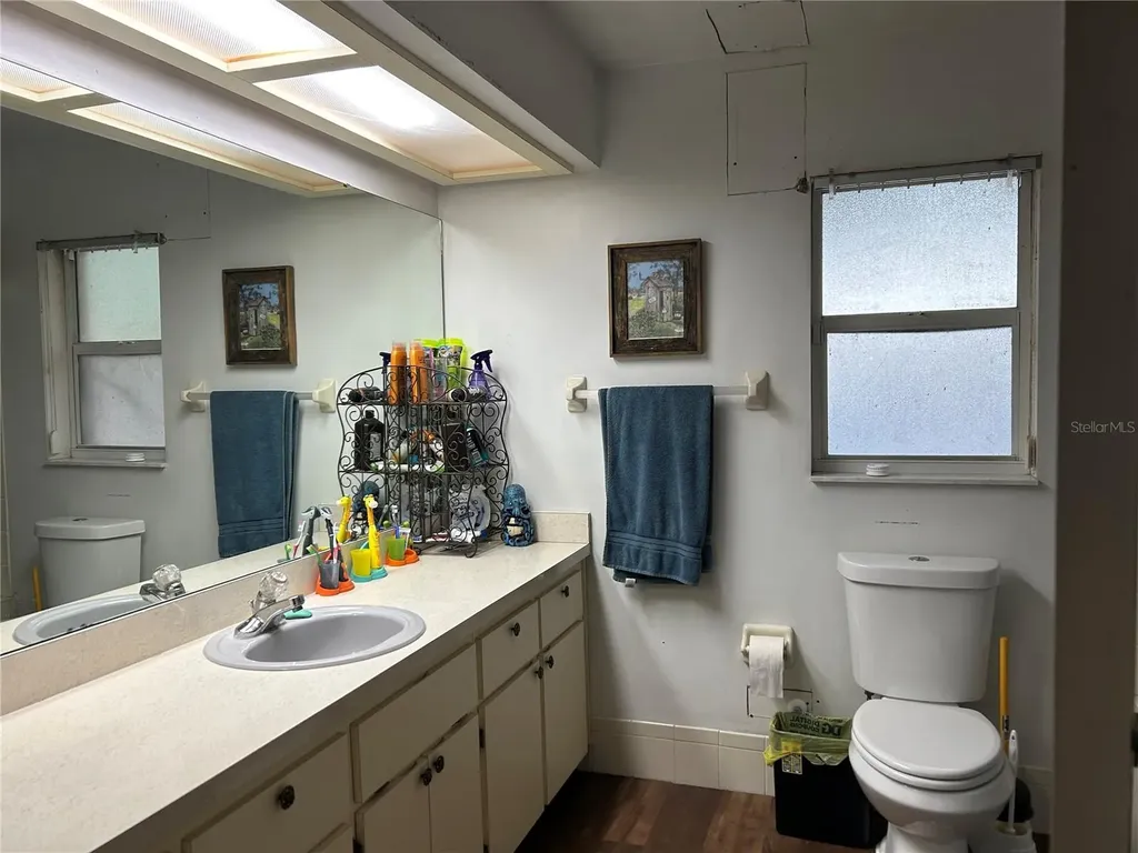 261 E Country Club Drive Williston FL 32696
