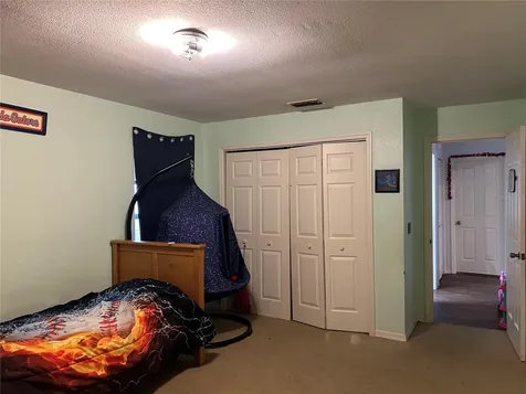 261 E Country Club Drive Williston FL 32696