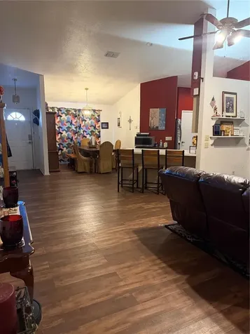 261 E Country Club Drive Williston FL 32696