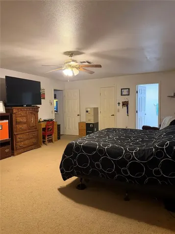 261 E Country Club Drive Williston FL 32696