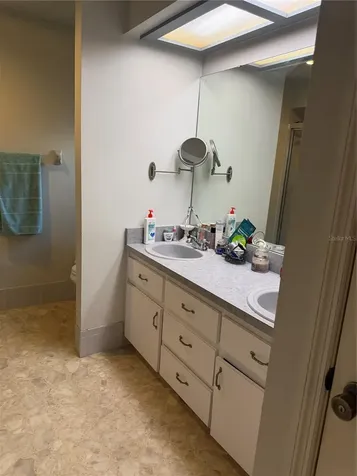 261 E Country Club Drive Williston FL 32696