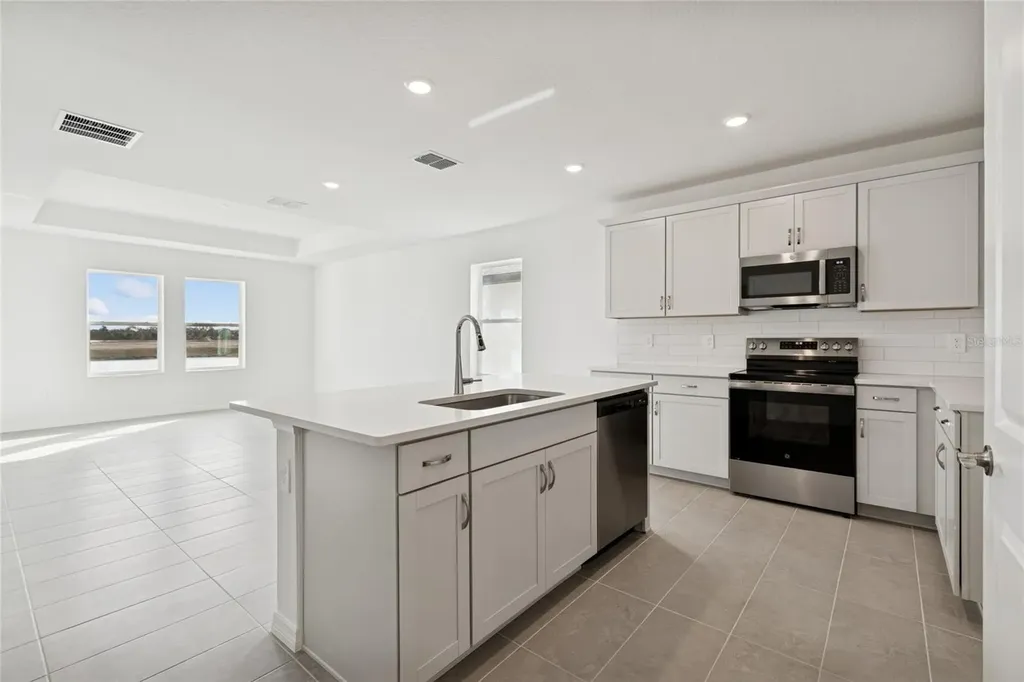 9102 Optimist Way Palmetto FL 34221