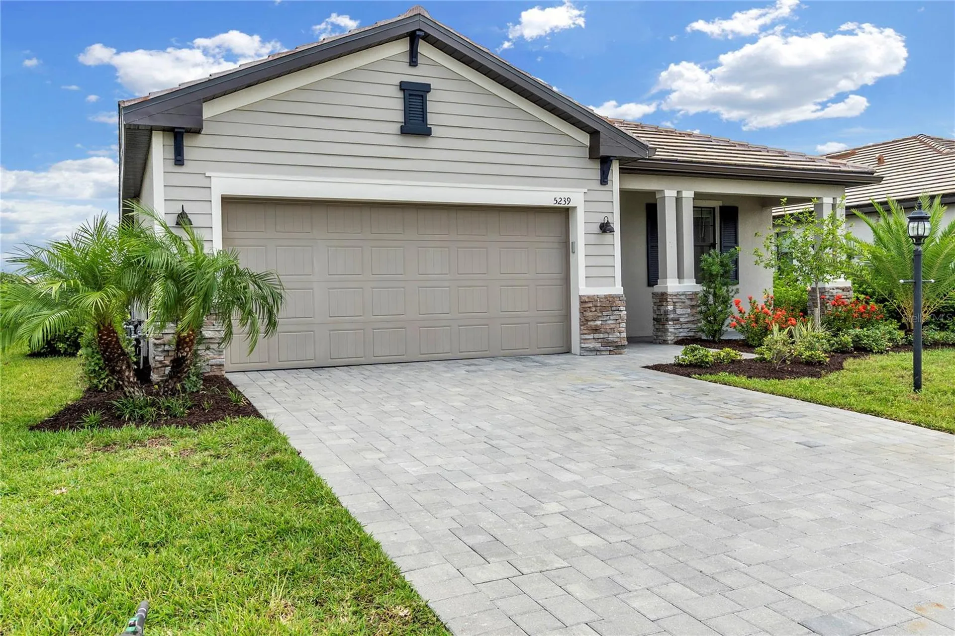 5239 Coral Reef Way Bradenton FL 34211