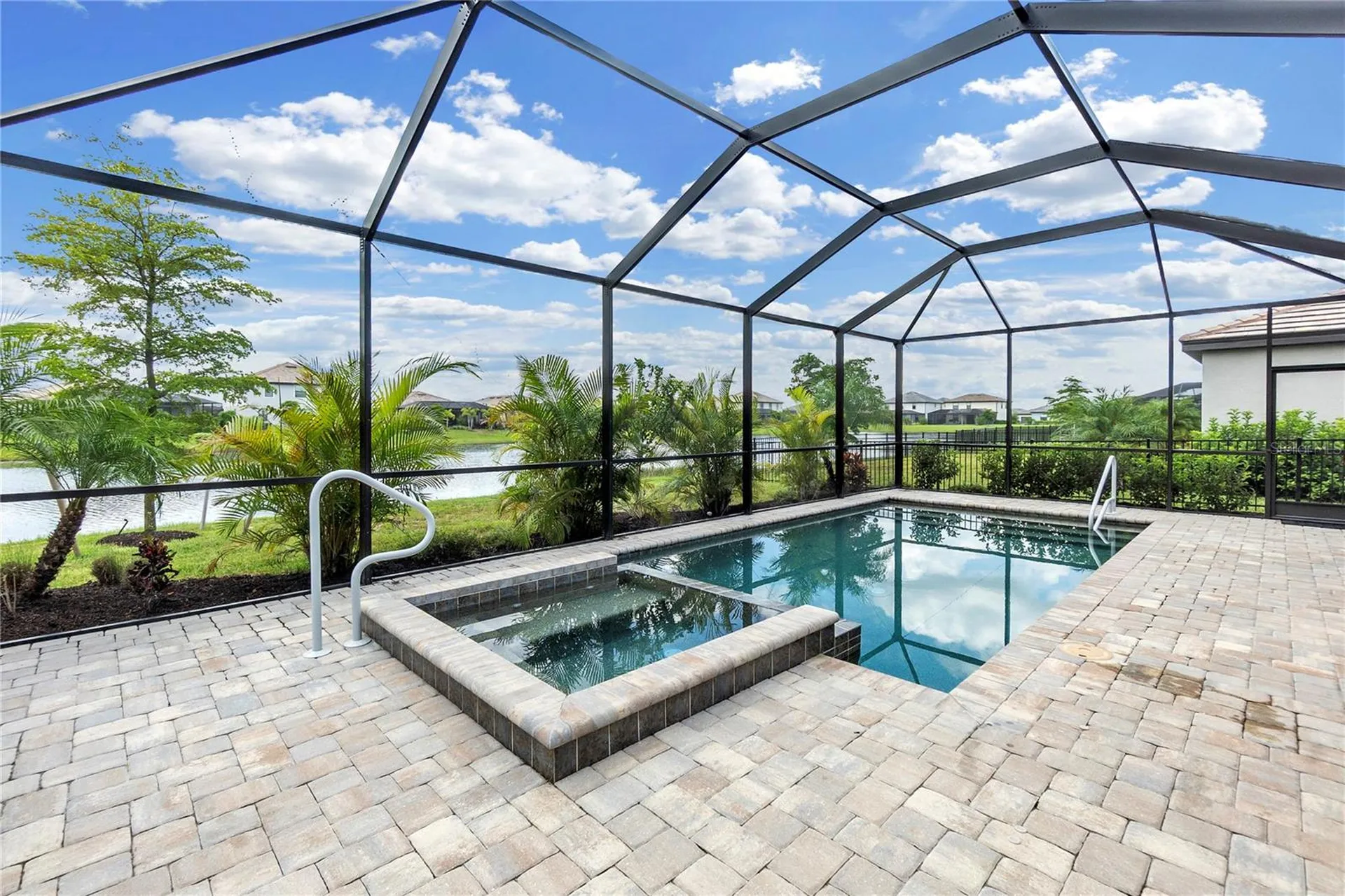 5239 Coral Reef Way Bradenton FL 34211