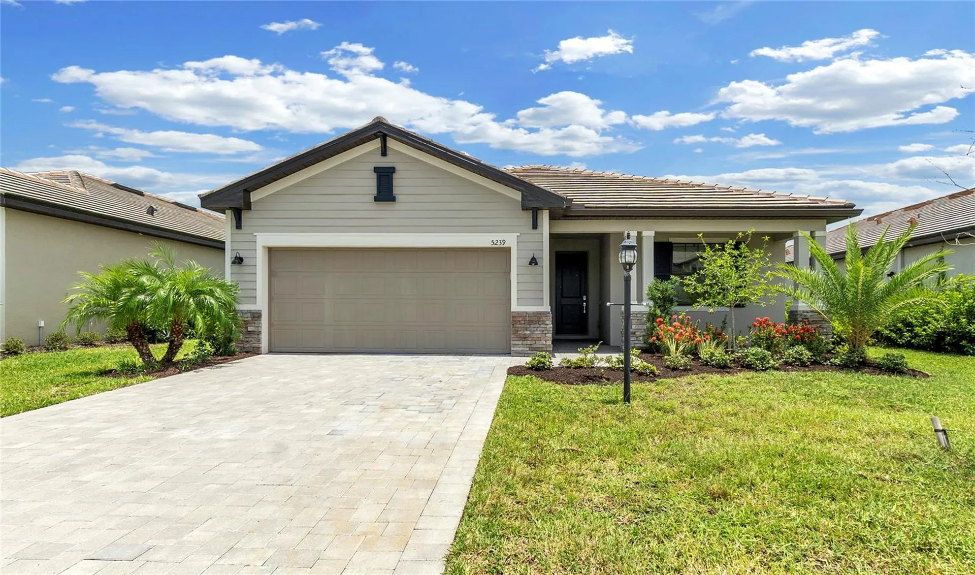 5239 Coral Reef Way Bradenton FL 34211