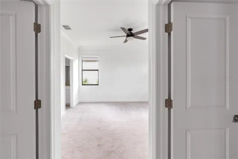 5239 Coral Reef Way Bradenton FL 34211