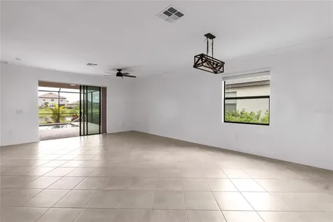 5239 Coral Reef Way Bradenton FL 34211
