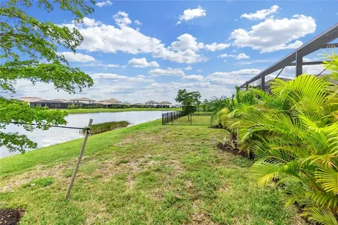5239 Coral Reef Way Bradenton FL 34211