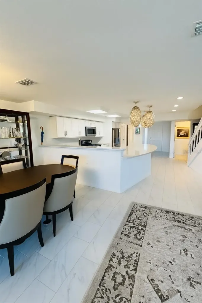 433 S Paula Drive Dunedin FL 34698