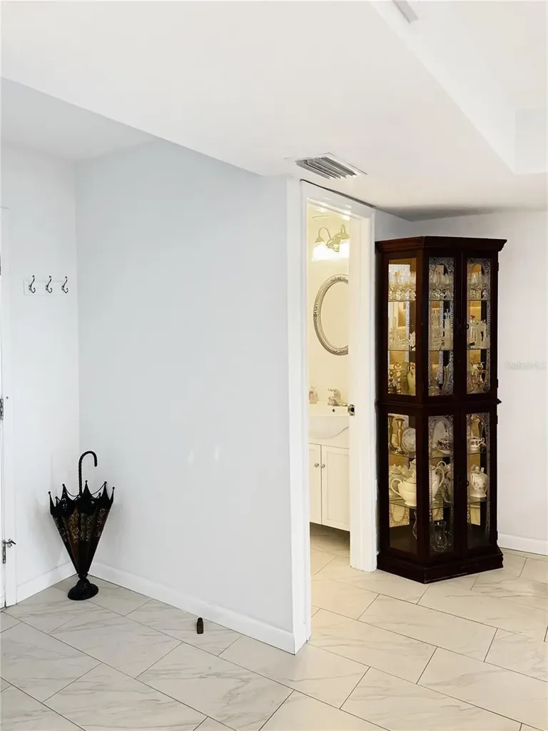 433 S Paula Drive Dunedin FL 34698