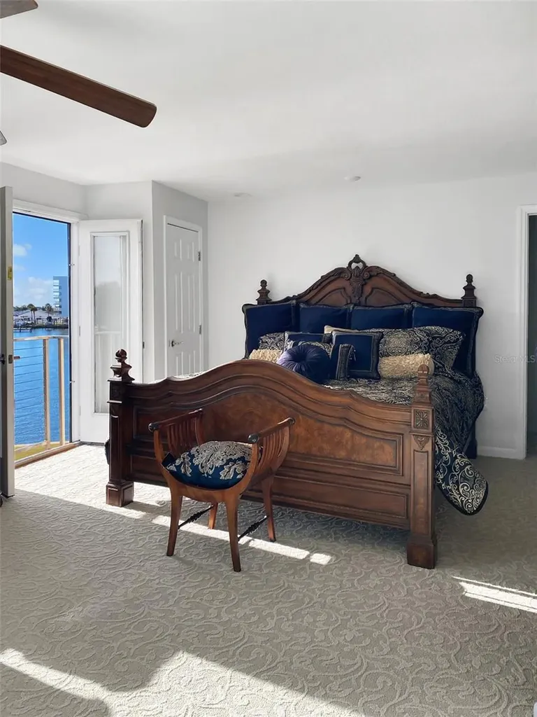 433 S Paula Drive Dunedin FL 34698