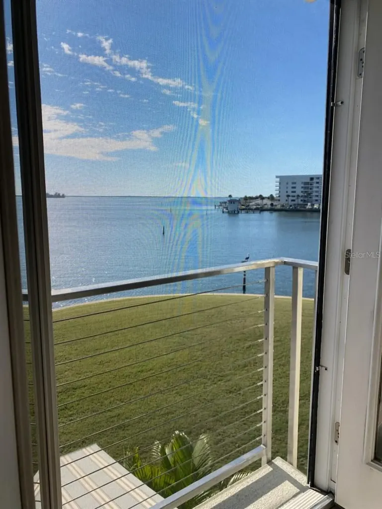 433 S Paula Drive Dunedin FL 34698