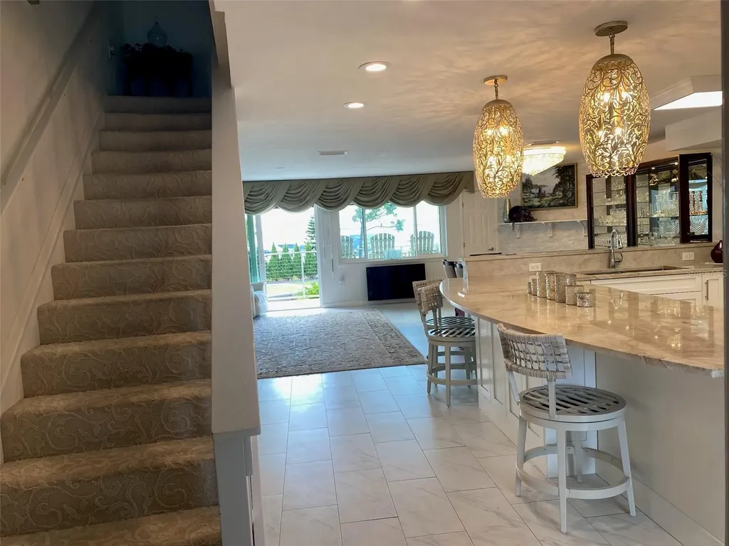 433 S Paula Drive Dunedin FL 34698