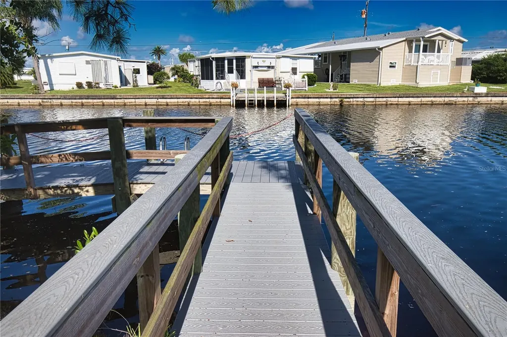 220 La Rosas North Port FL 34287