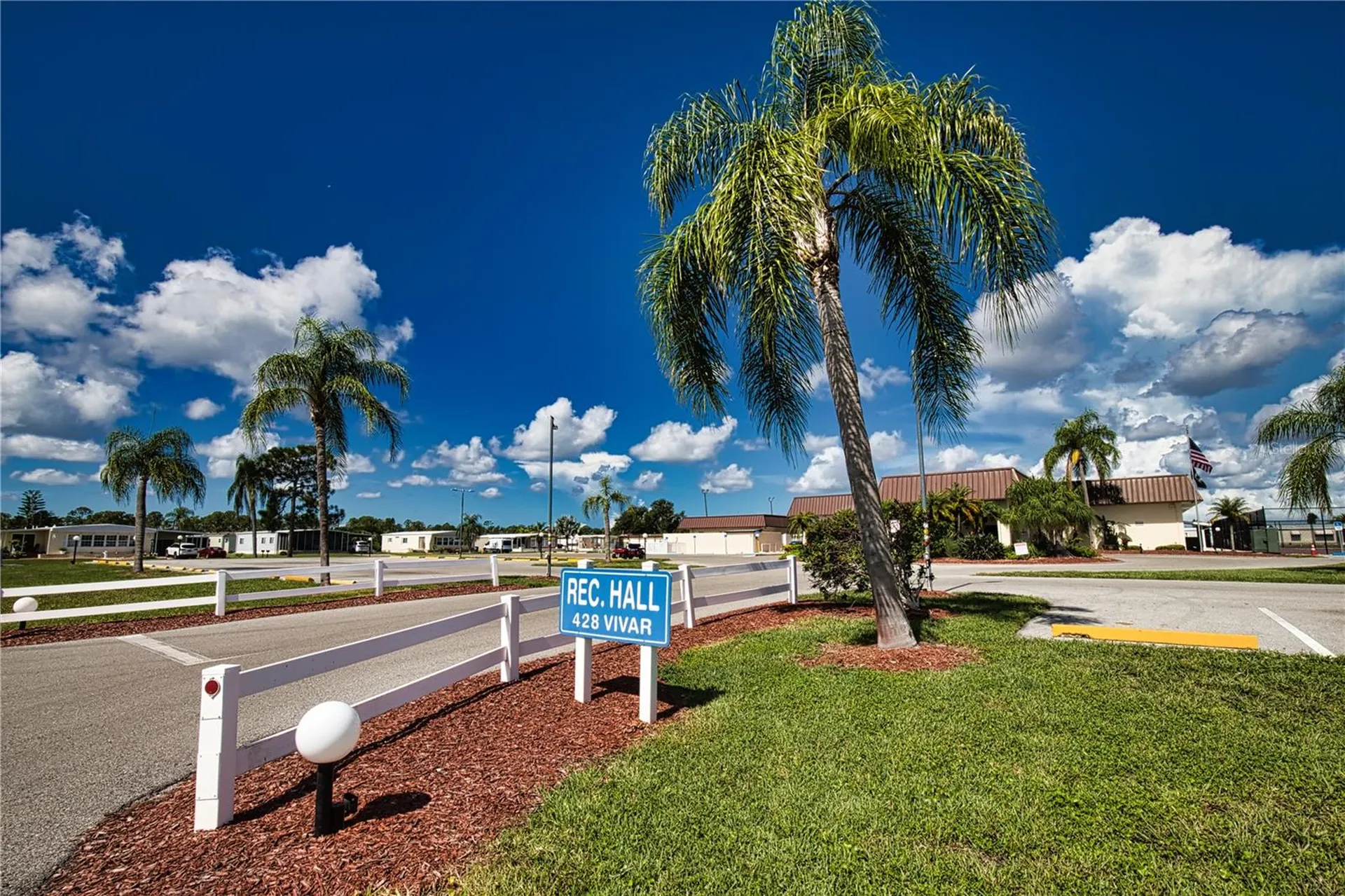 220 La Rosas North Port FL 34287