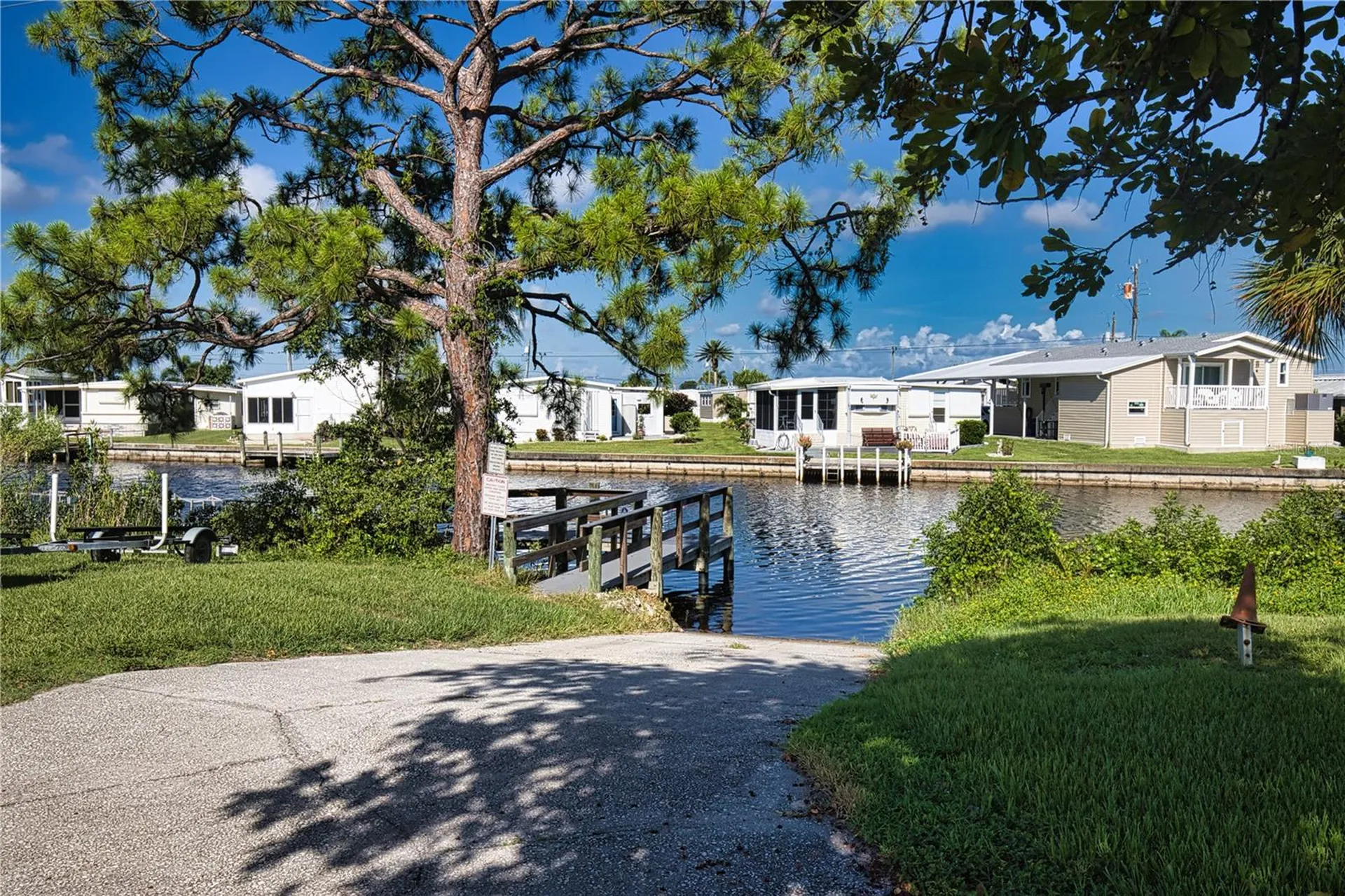 220 La Rosas North Port FL 34287