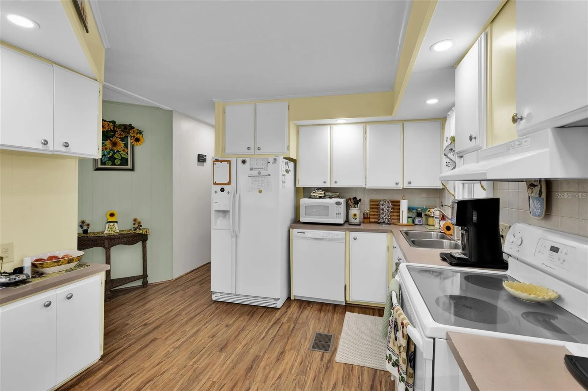 220 La Rosas North Port FL 34287