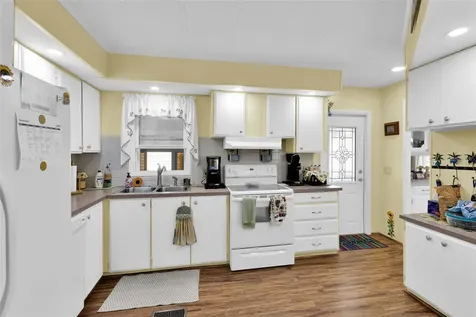 220 La Rosas North Port FL 34287